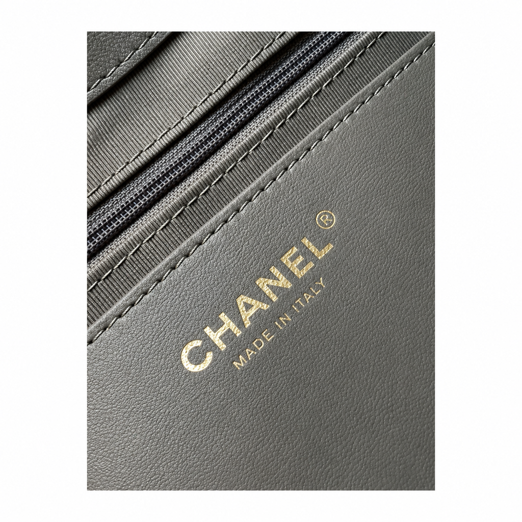 Chanel Quilted Suede Large Hobo Bag Taupe 29×35×13cm