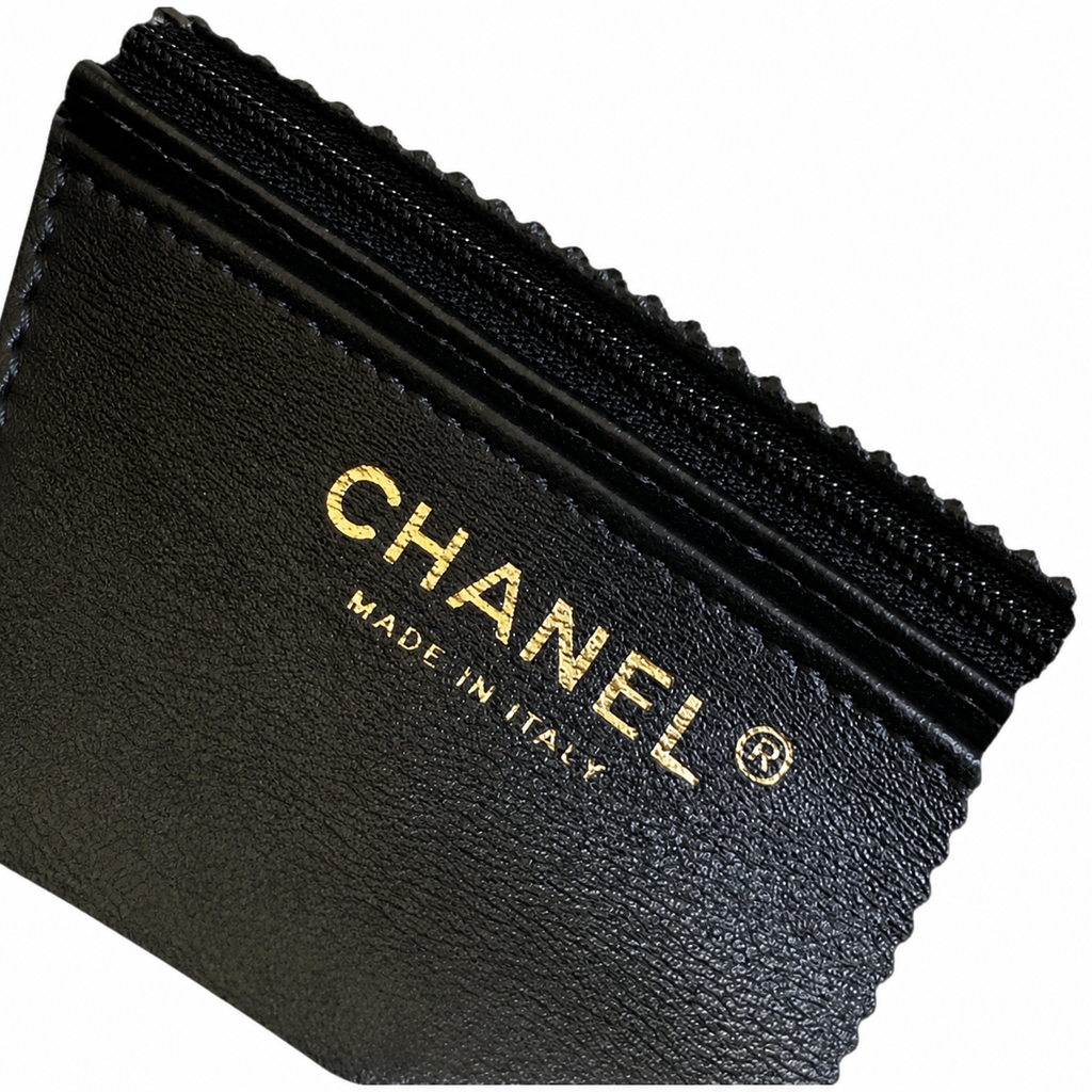 Chanel Quilted Flap Bag Black Velvet | Oversized Matte Gold CC Turn-Lock — 20cm